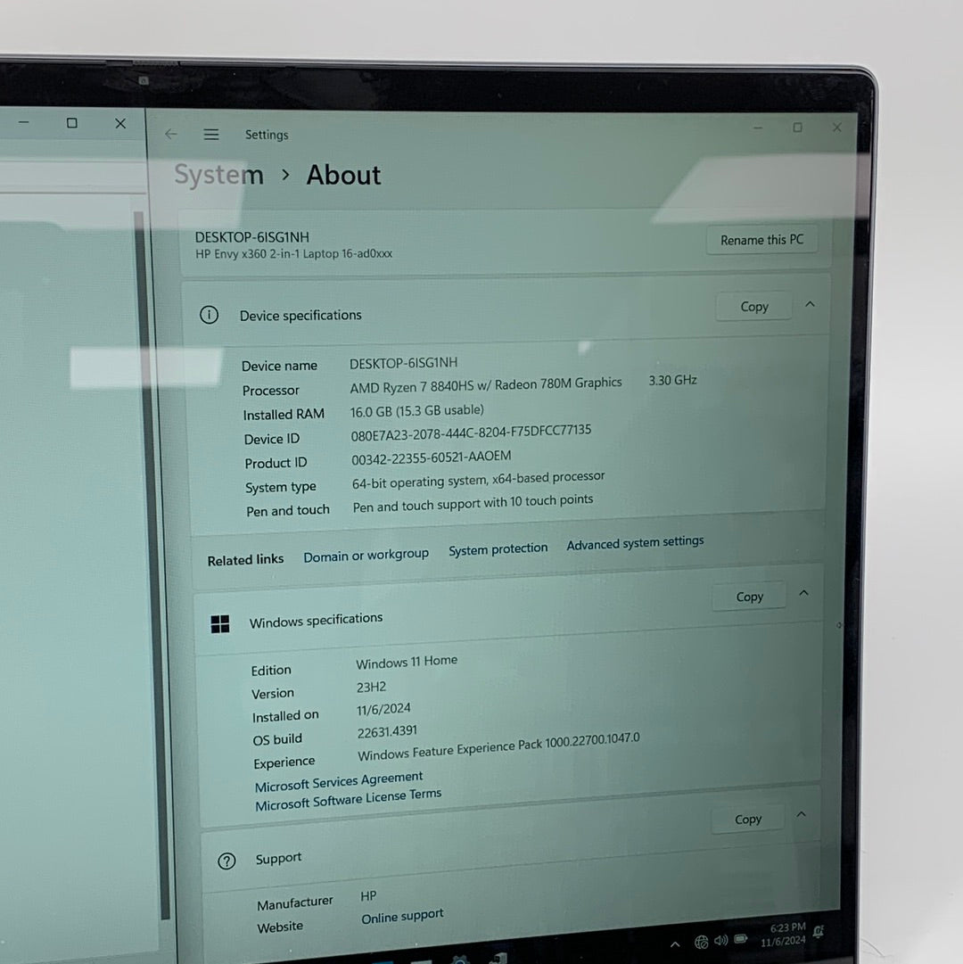HP  Envy x360 16-ad0023dx 16" Ryzen 7 8840HS 3.3GHz 16GB RAM 1TB SSD Radeon TM Graphics