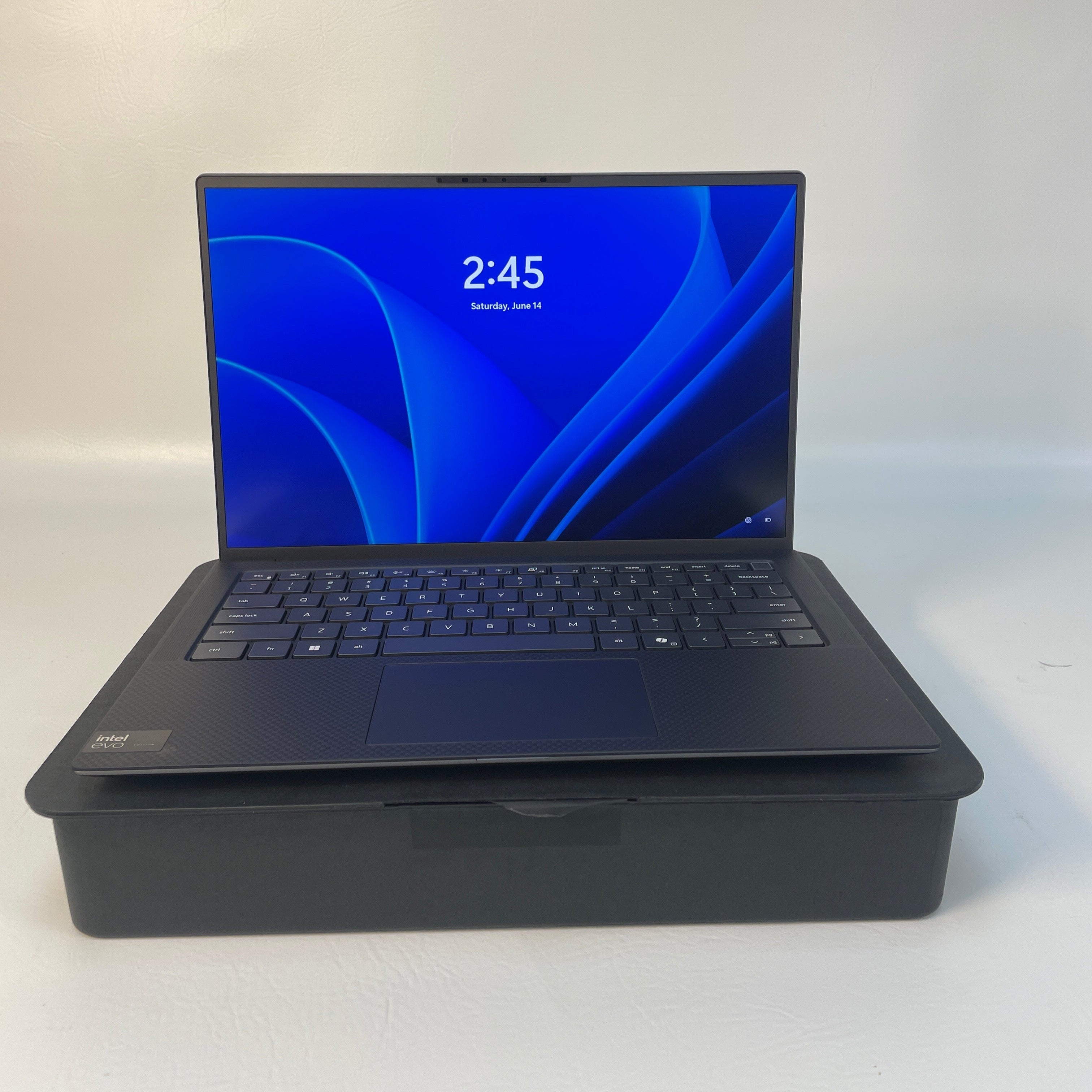 Dell Precision 5490 14