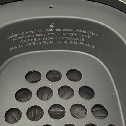 Apple AirPods Max A2096 No Smart Case