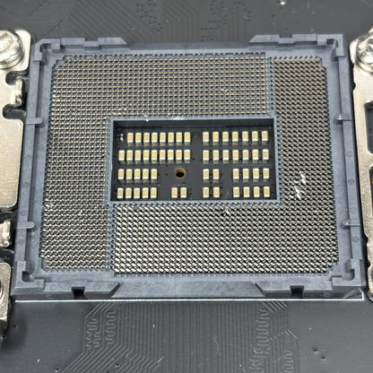 Broken MSI MAG Z790 Tomahawk WiFi DDR5 LGA 1700 Intel ATX Motherboard