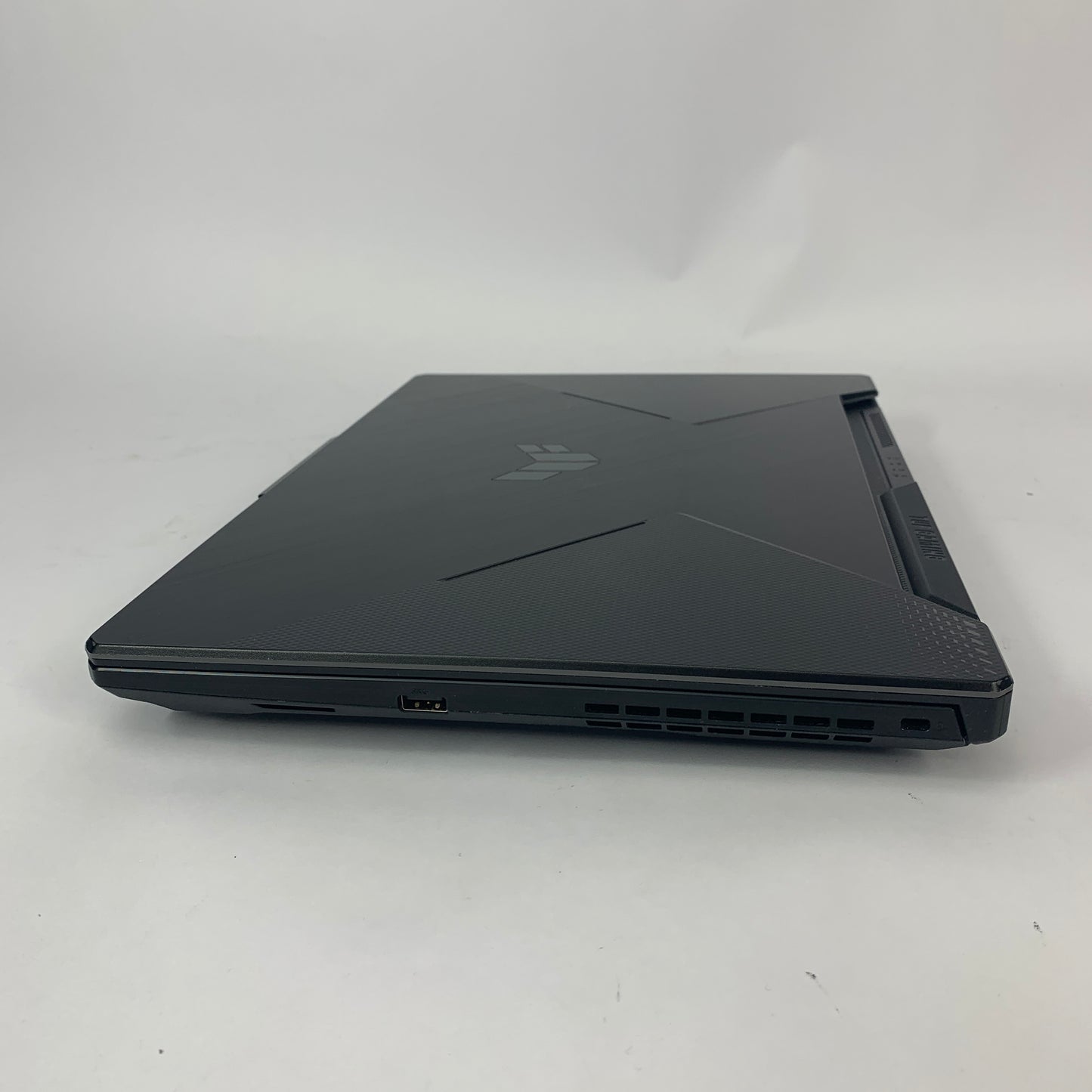 Asus TUF A15 G834 18" Ryzen 7 7435HS 3.1GHz 8GB RAM 512GB SSD GeForce RTX 3050