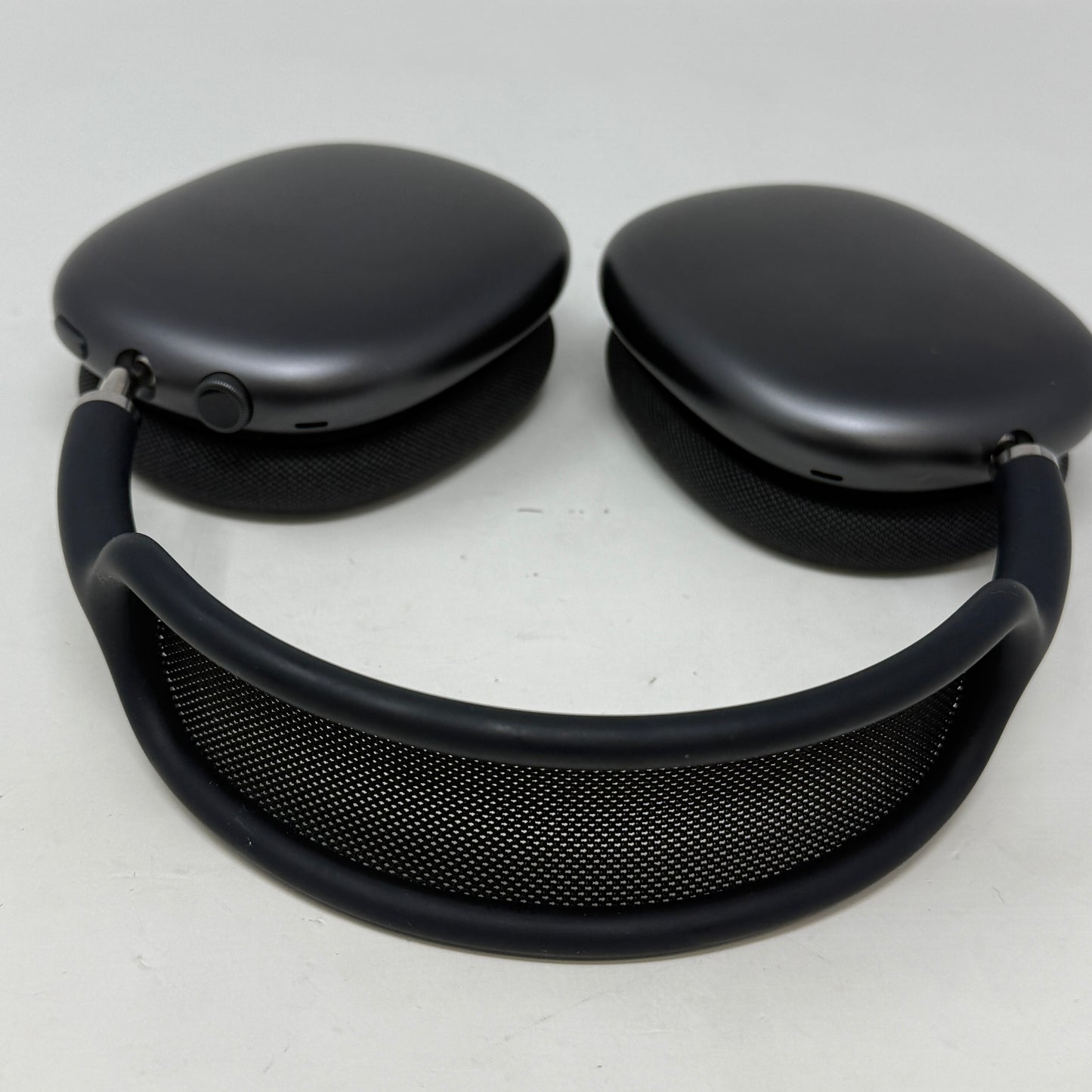 Apple AirPods Max Wireless Over-Ear Headphones Space Gray MGYH3AM/A