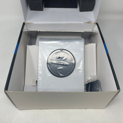 iPort 70141 LaunchPort iPad Wireless Charging System Base Station Silver