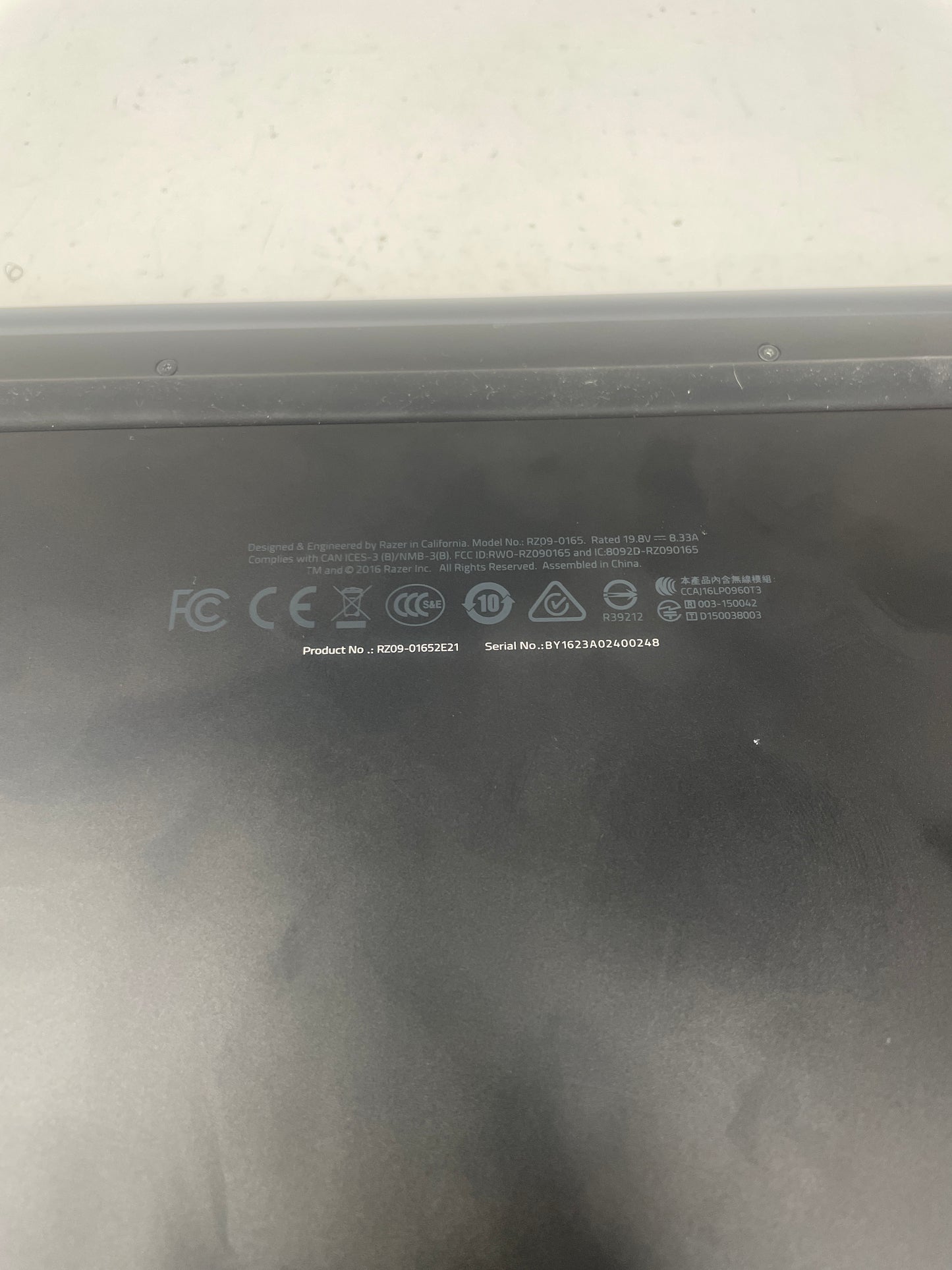 Razer Blade 14″ (RZ09-01652) i7-6700HQ 2.6 GHz 16 GB RAM 256 GB SSD GTX 970M 6 GB QHD+ Touch Gaming Laptop