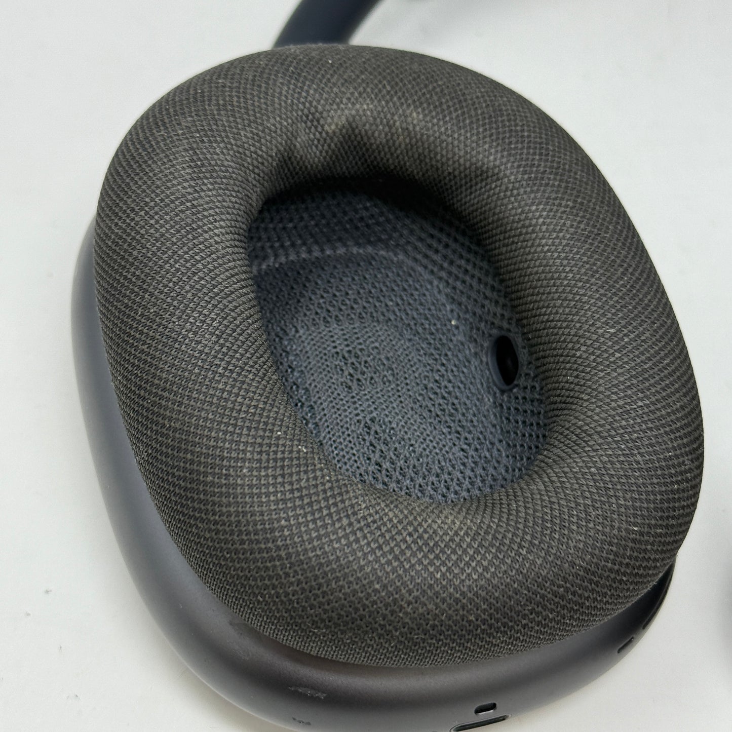 Apple AirPods Max Wireless Over-Ear Headphones Space Gray MGYH3AM/A