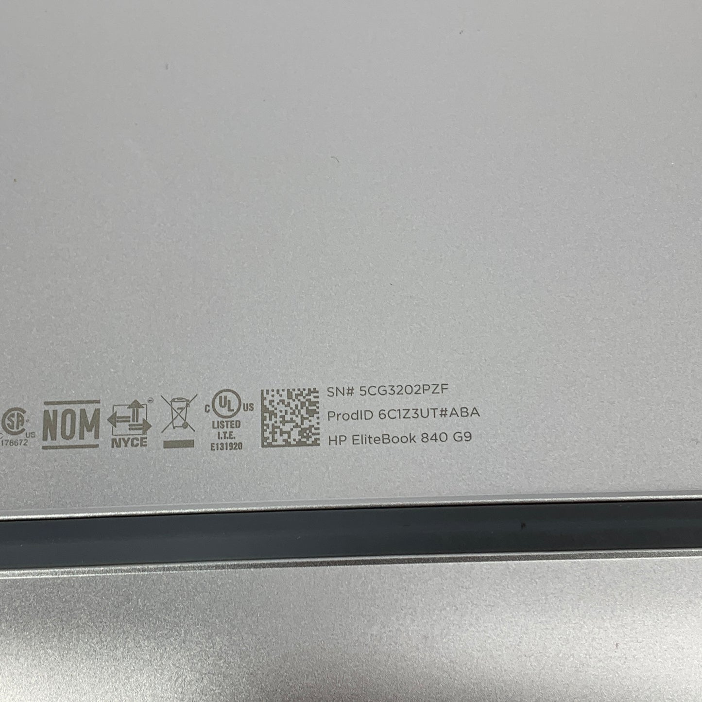 HP EliteBook 840 G9 14" i7-1255U 1.7GHz 16GB RAM 512GB SSD