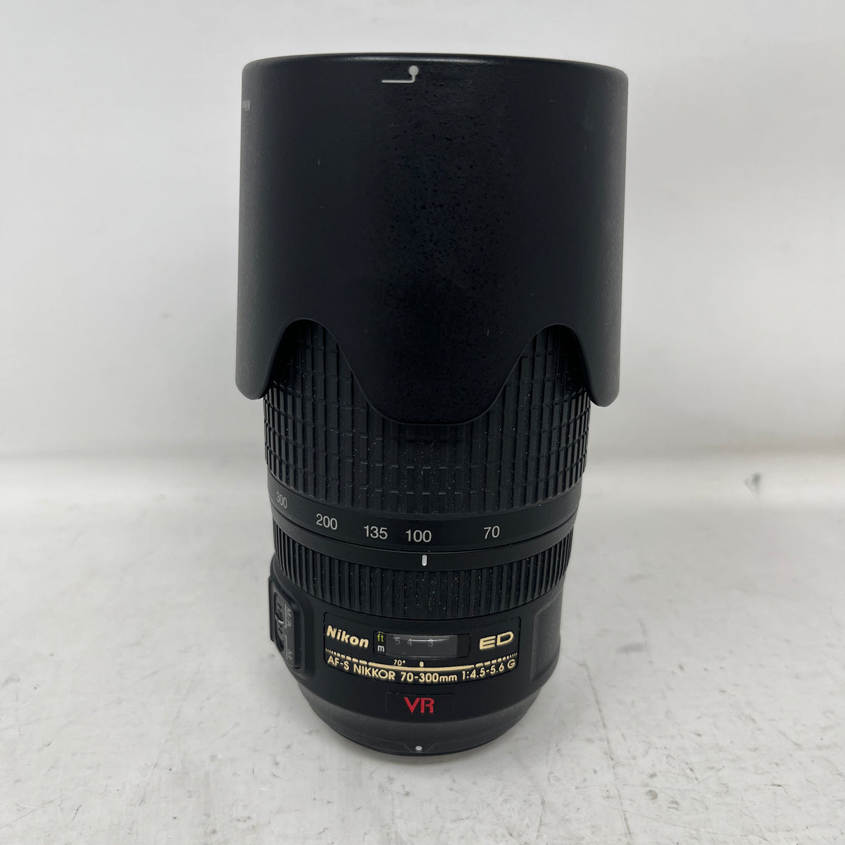 Nikon AF-S NIKKOR 70-300mm f/4.5-5.6 G ED Auto Lens F