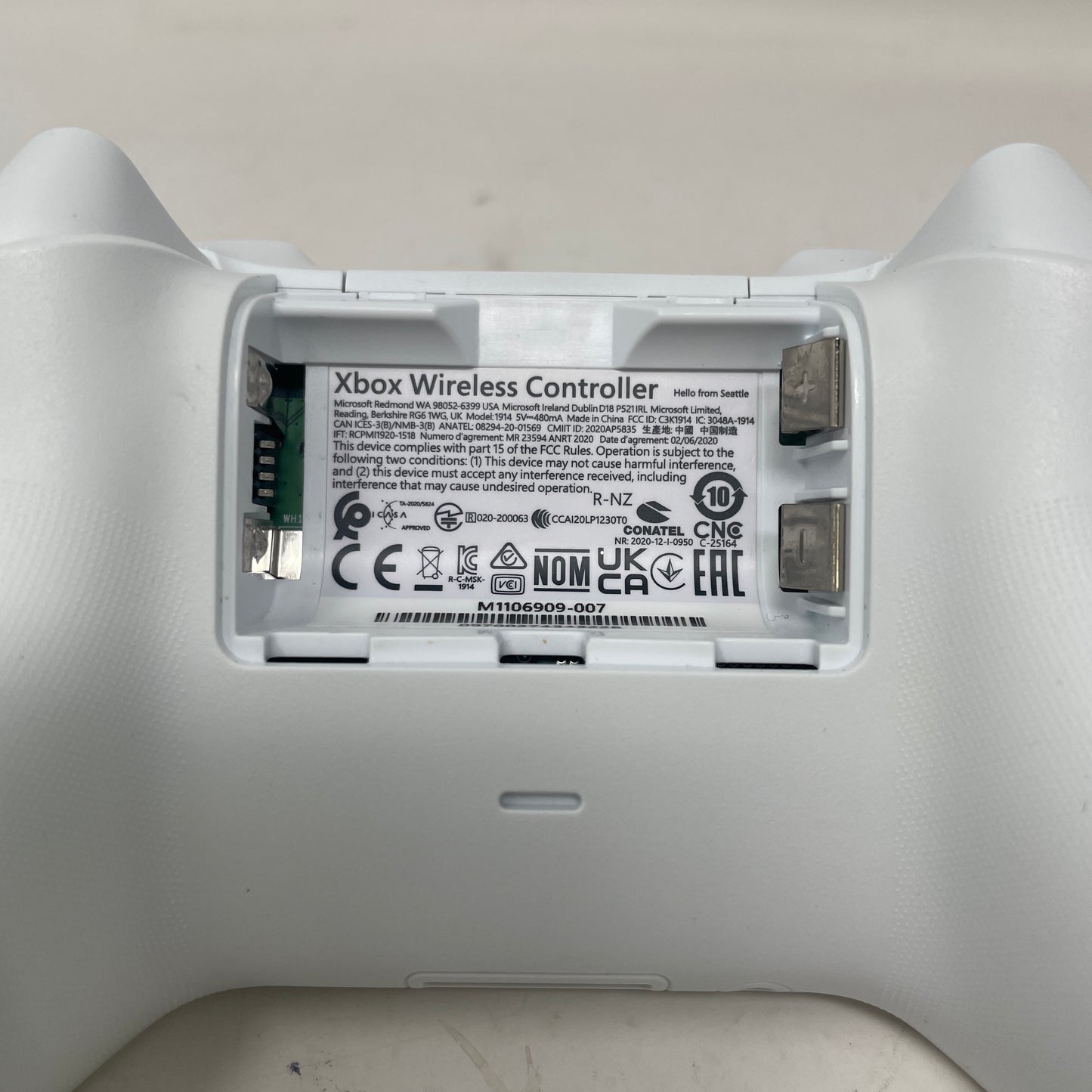 Microsoft Xbox Series S 512GB Console Gaming System Robot White 1883