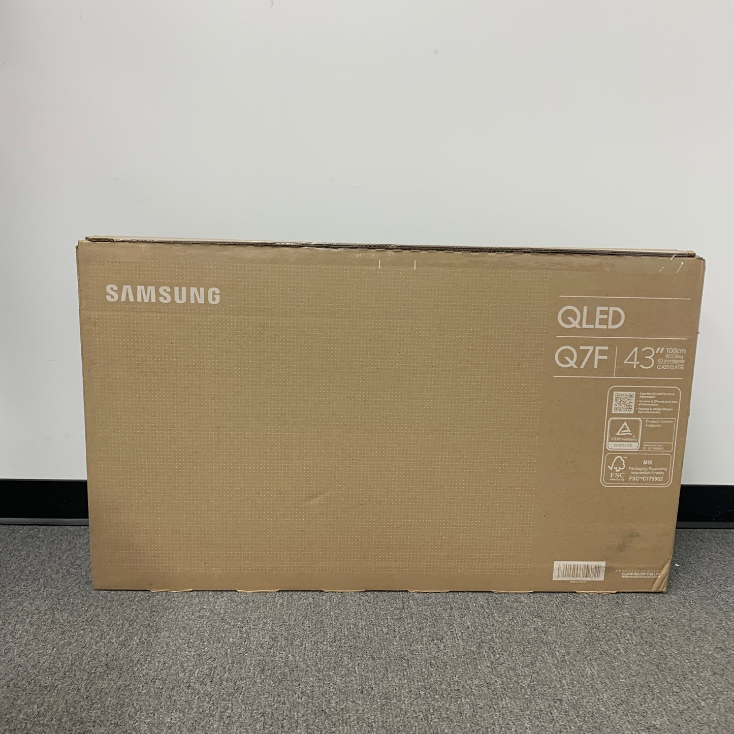New Samsung 43" QN43Q7FAAF 43" QLED 3840 x 2160 Smart TV 2025