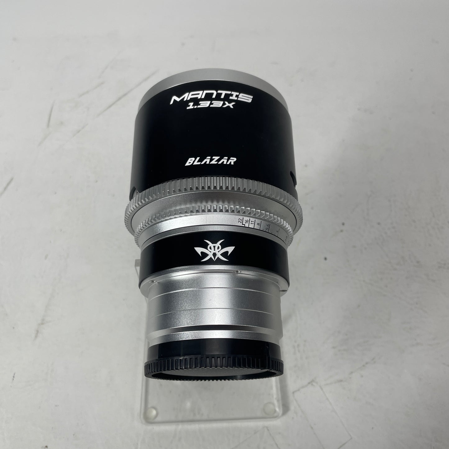 Mantis Blazar 35mm f/2.0 1.33X Anamorphic Cine Lens for Sony E-Mount