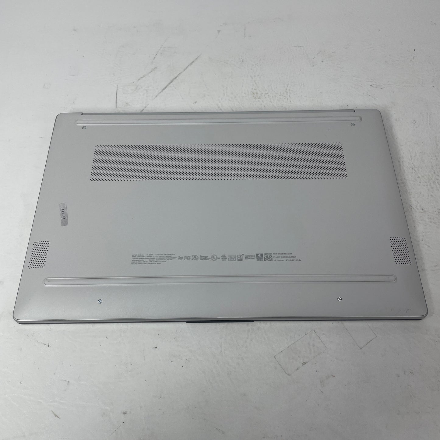 HP Laptop 15-FD0127DX 15.6" i7-1355U 1.7GHz 16GB RAM 500GB SSD