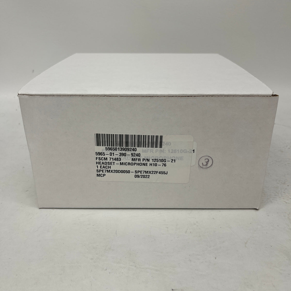 New David Clark H10-76 Aviation Headset 12510G-21 Built-in Mic Volume Control