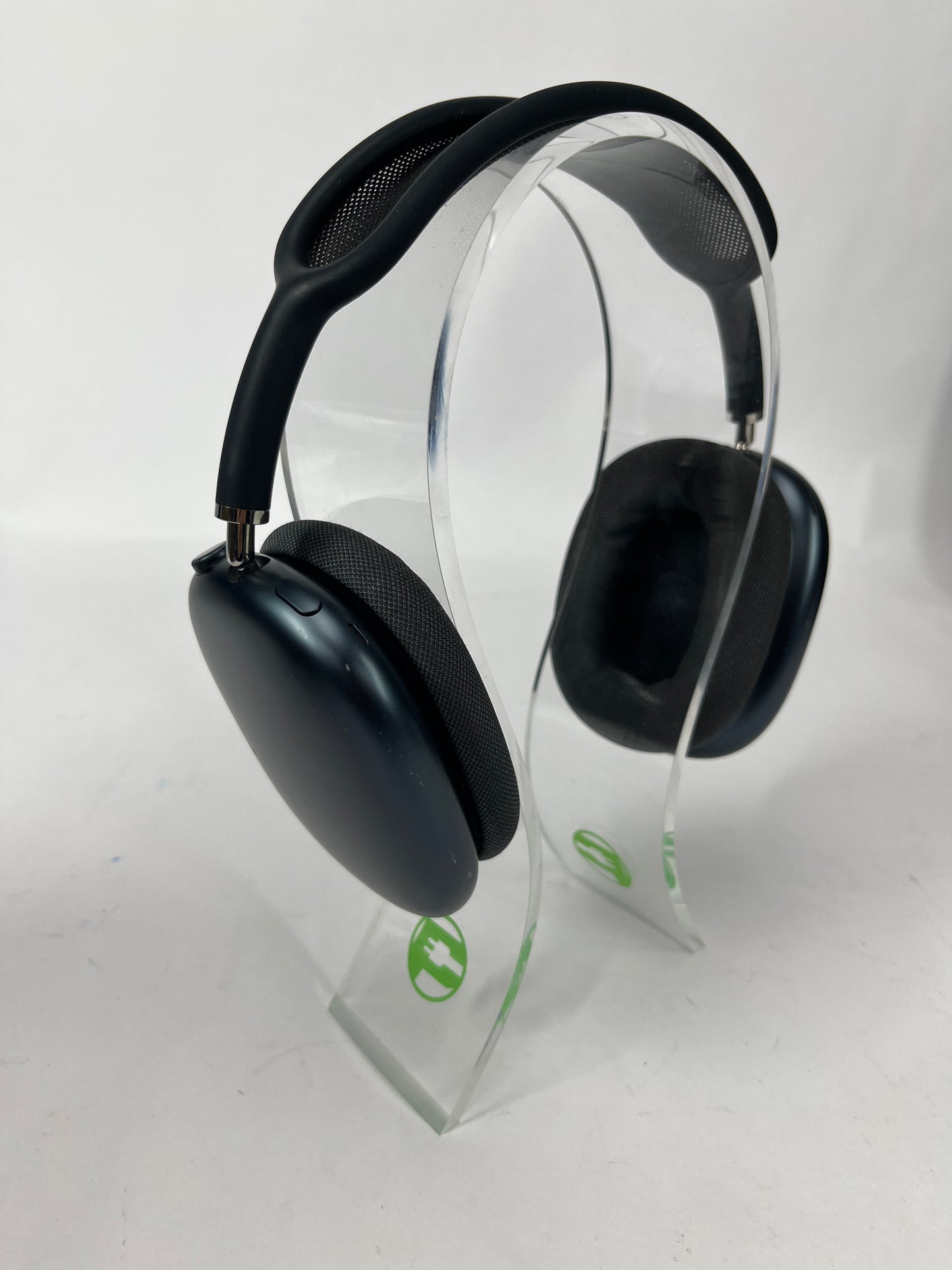 Apple AirPods Max USB-C Wireless Over-Ear Headphones Midnight MWW43AM/A