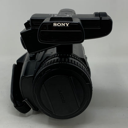 Sony HXR-NX100 14.2MP Professional NXCAM Handheld Camcorder