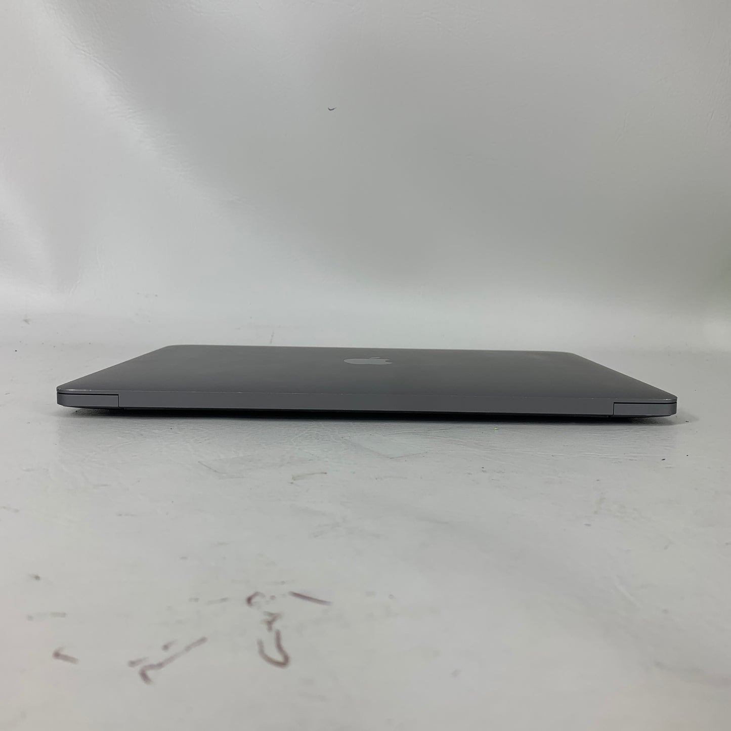 2022 Apple MacBook Pro 13.3" M2 10C GPU 3.5GHz 8GB RAM 256GB SSD A2338