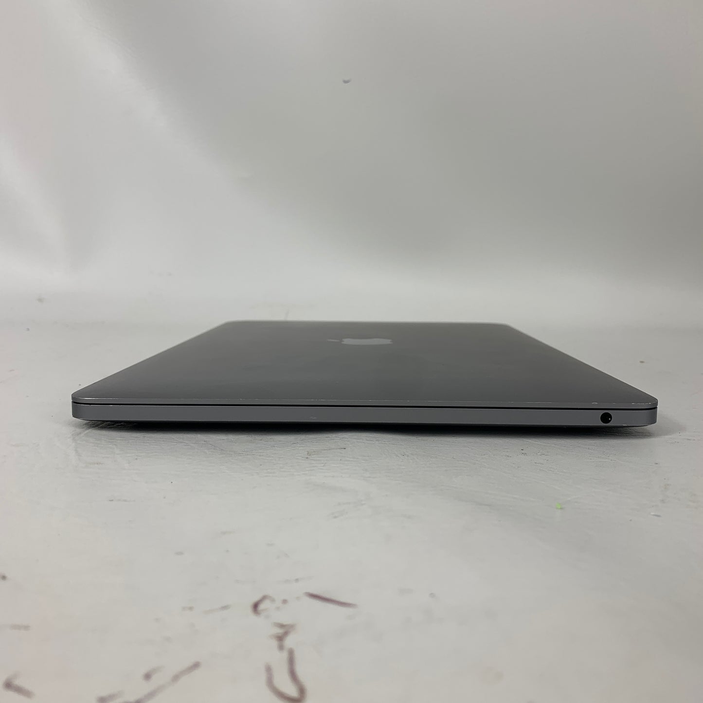 2022 Apple MacBook Pro 13.3" M2 10C GPU 3.5GHz 8GB RAM 256GB SSD A2338