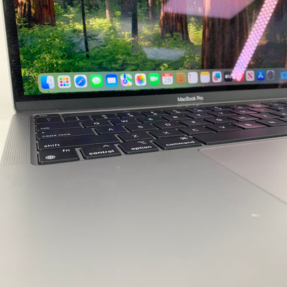 2022 Apple MacBook Pro 13.3" M2 10C GPU 3.5GHz 8GB RAM 256GB SSD A2338