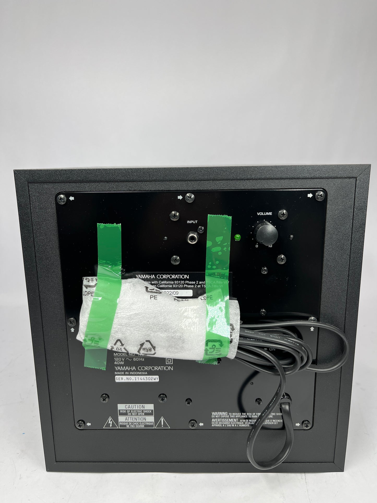 Yamaha NS-SW050 8-Inch 100-Watt-Max Powered Subwoofer Black