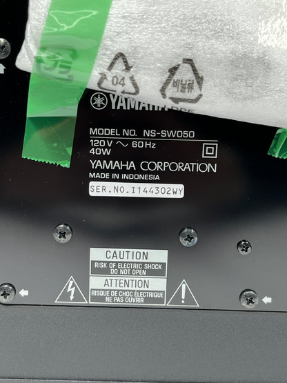 Yamaha NS-SW050 8-Inch 100-Watt-Max Powered Subwoofer Black