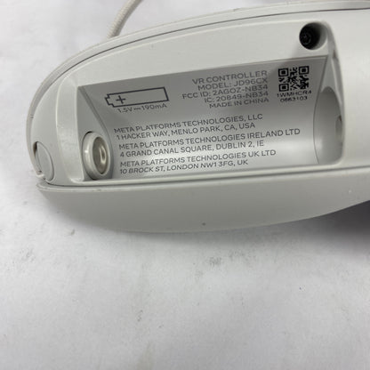 Oculus Quest 2 64GB Standalone All-in-One VR Headset KW49CM