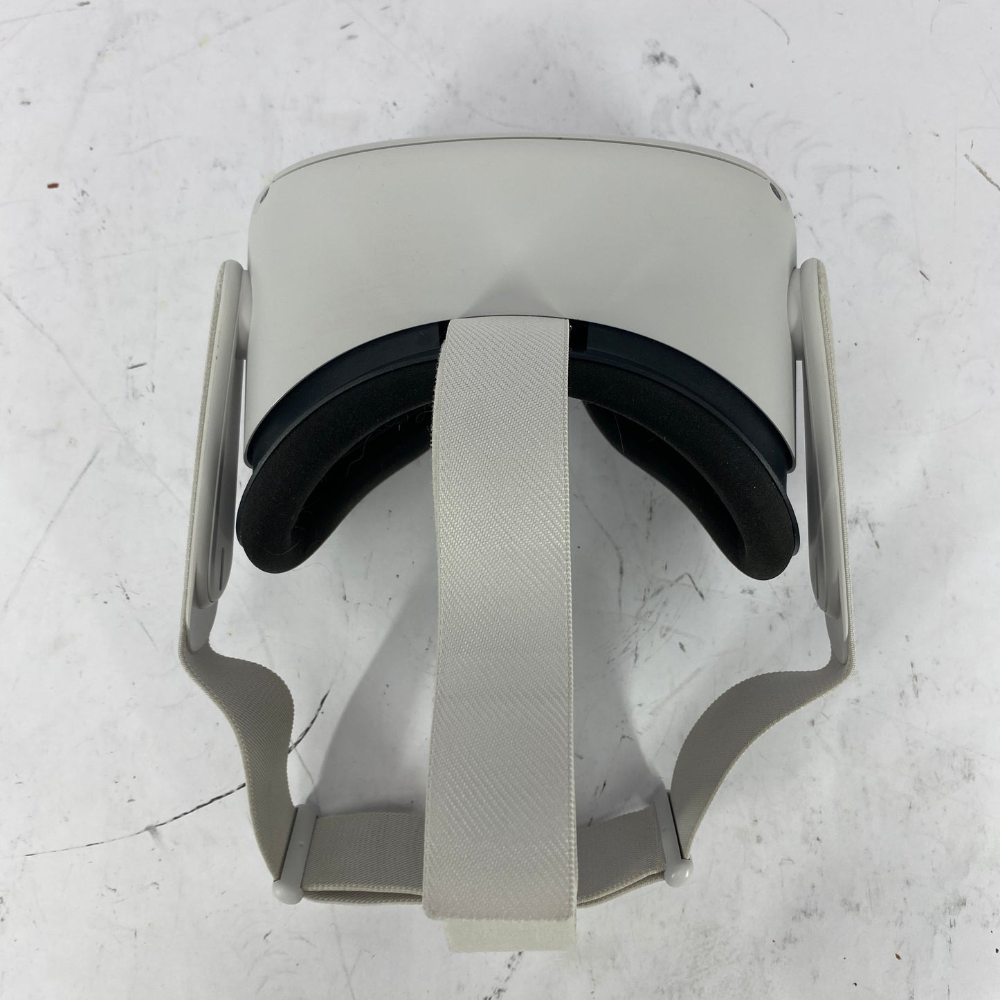 Oculus Quest 2 64GB Standalone All-in-One VR Headset KW49CM