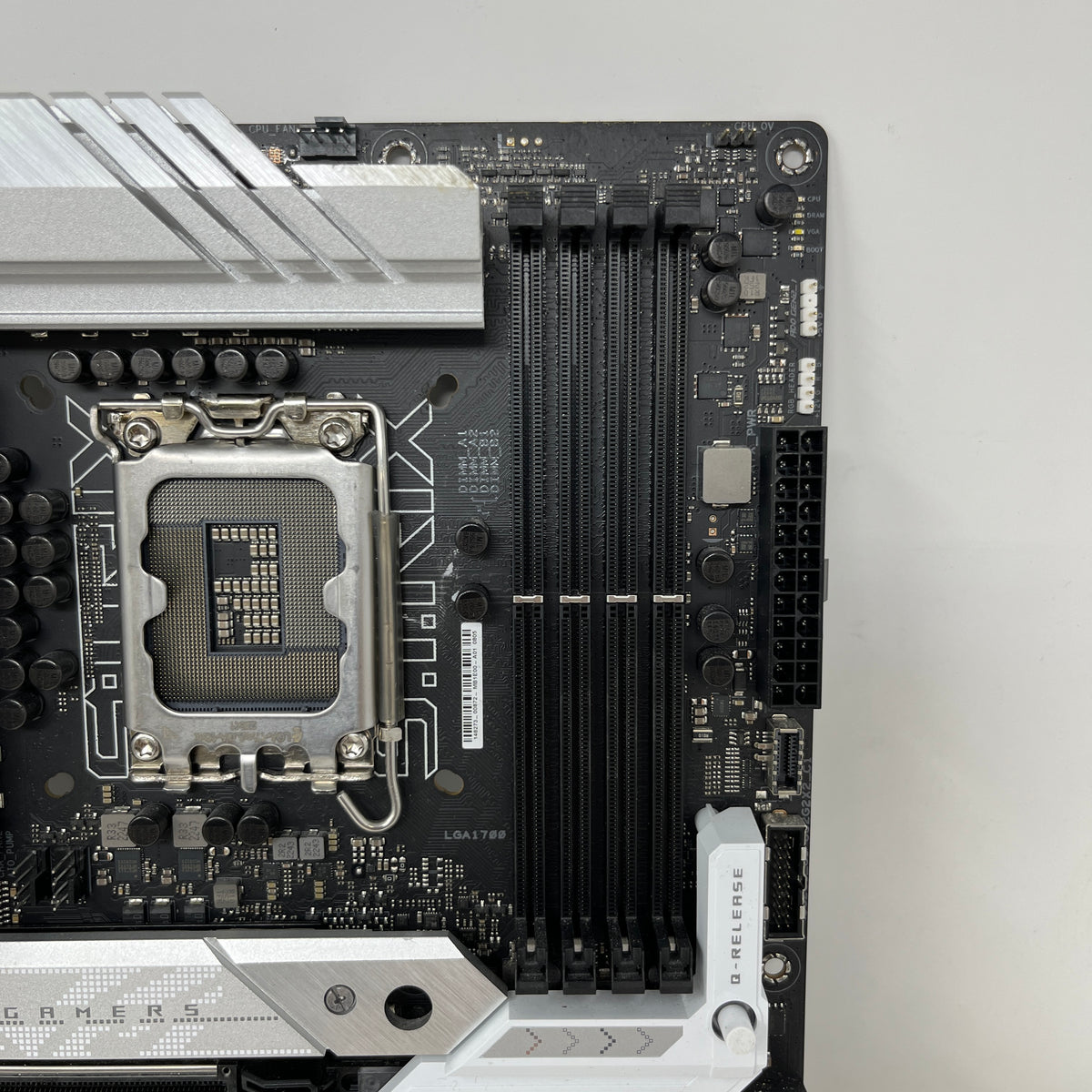 Asus ROG STRIX Z790-A GAMING WIFI LGA 1700 ATX Intel DDR5 Motherboard