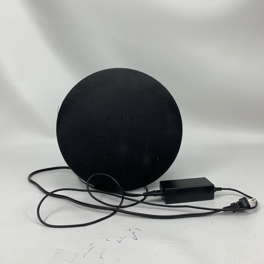 Broken Harman/Kardon Onyx Studio 4 Wireless Bluetooth Speaker Black - Doesn't hold a charge
