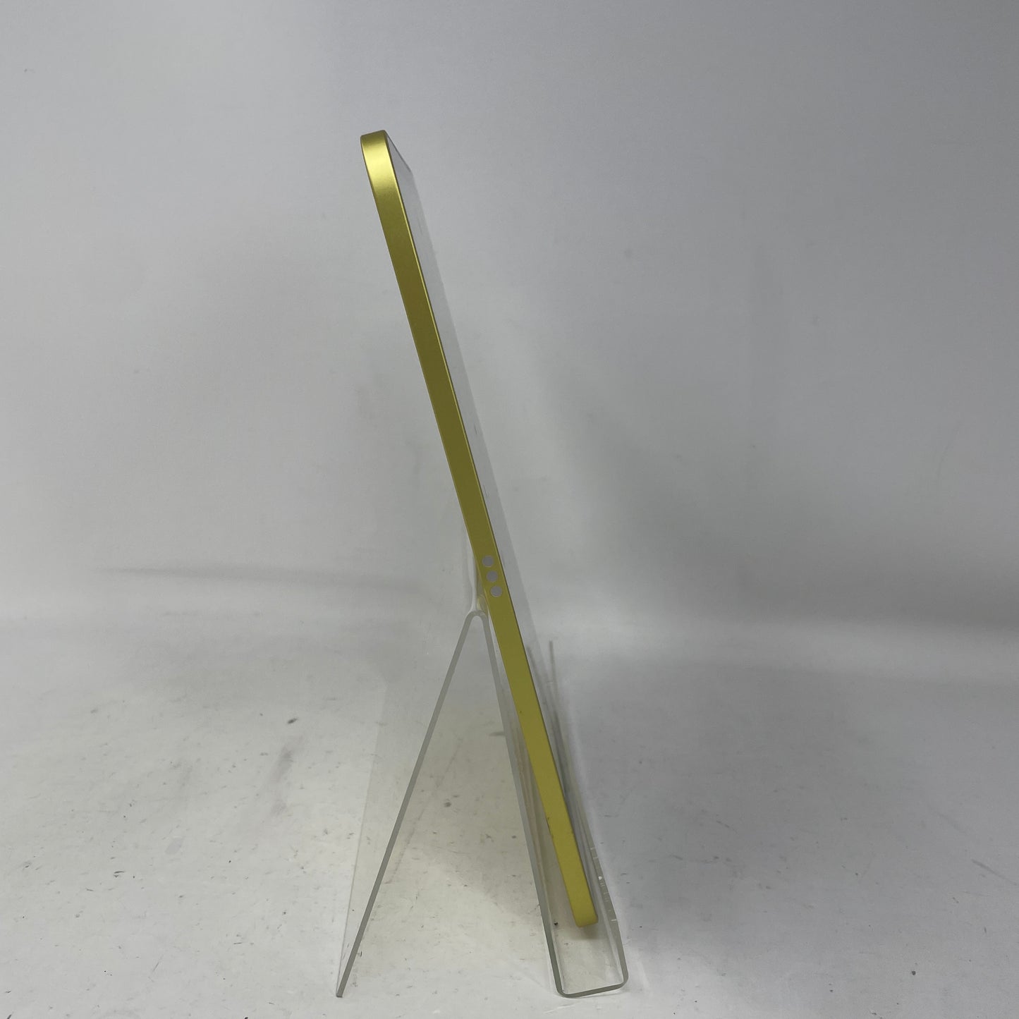 WiFi Only Apple iPad 10th Gen 64GB Yellow NPQ23LL/A