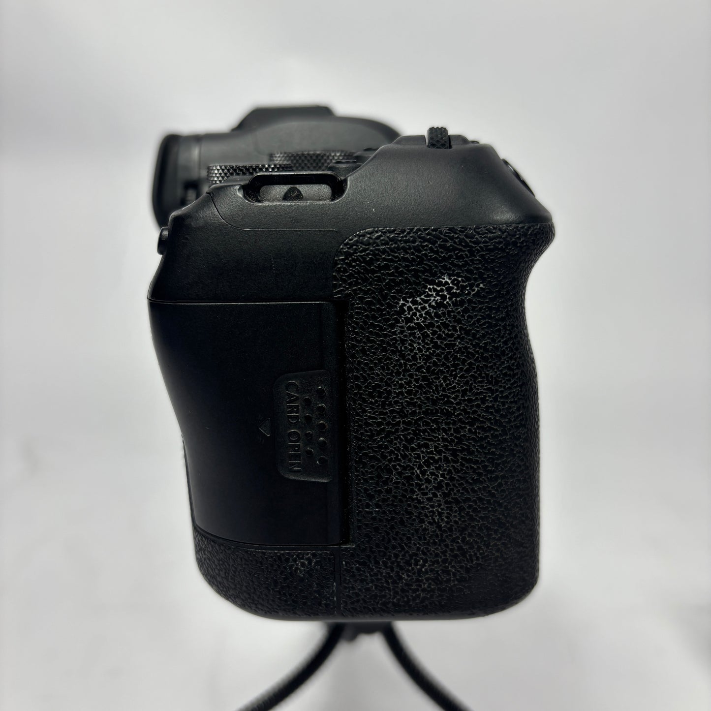 Canon EOS R6 20.1MP Full Frame Mirrorless Digital Camera