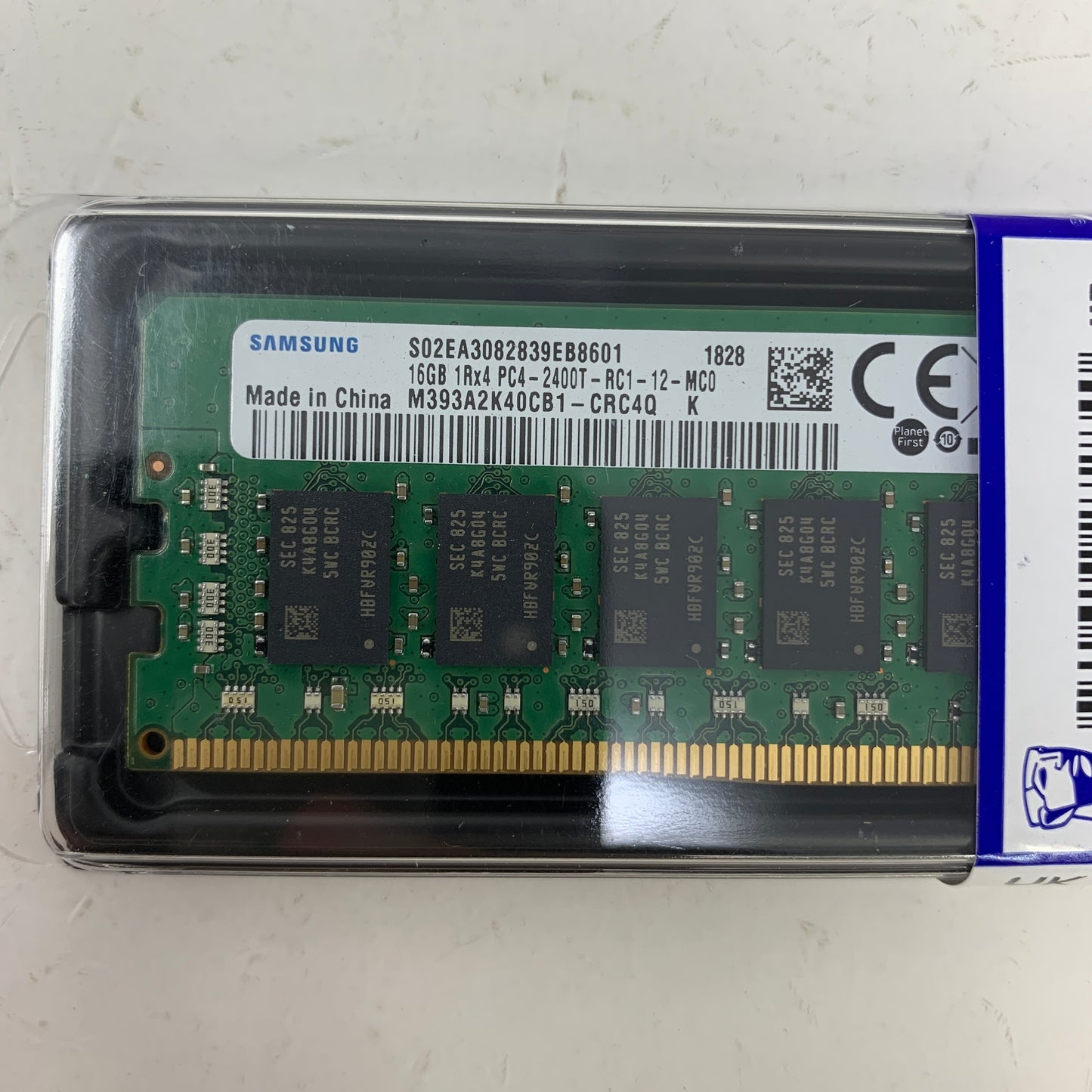 New Samsung PC4-2400T-RC1 16GB (1x16GB) RAM DDR4 2400MHz M393A2K40CB1-CRC4Q