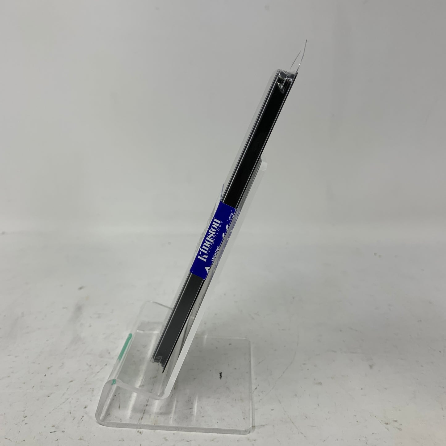 New Micron  PC4-2400T-RC1 16GB (1x16GB) RAM DDR4 2400MHz MTA18ASF2G72PZ-2G3A1IK