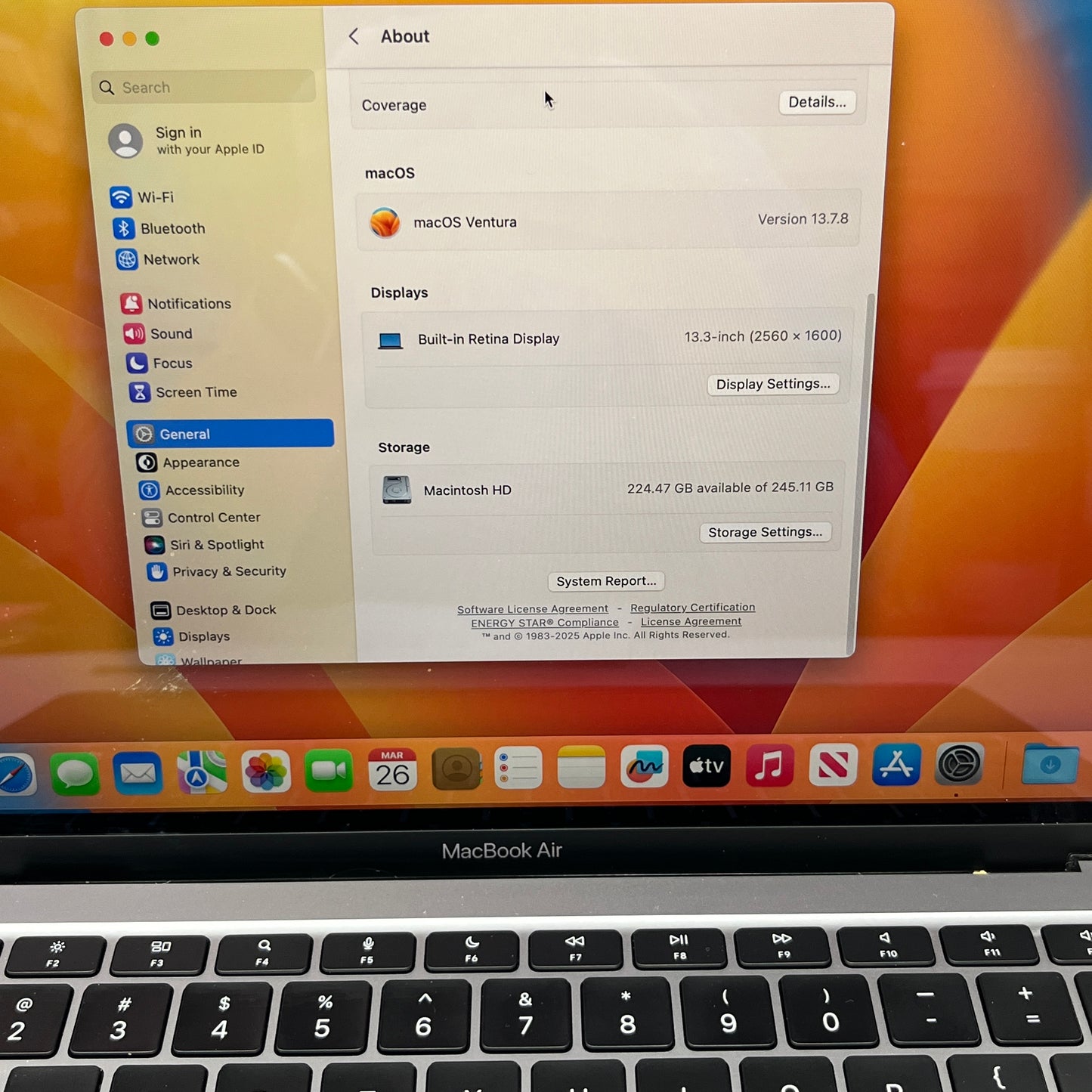 2020 Apple MacBook Air 13.3" M1 7C GPU 3.2GHz 8GB RAM 256GB SSD MGN63LL/A