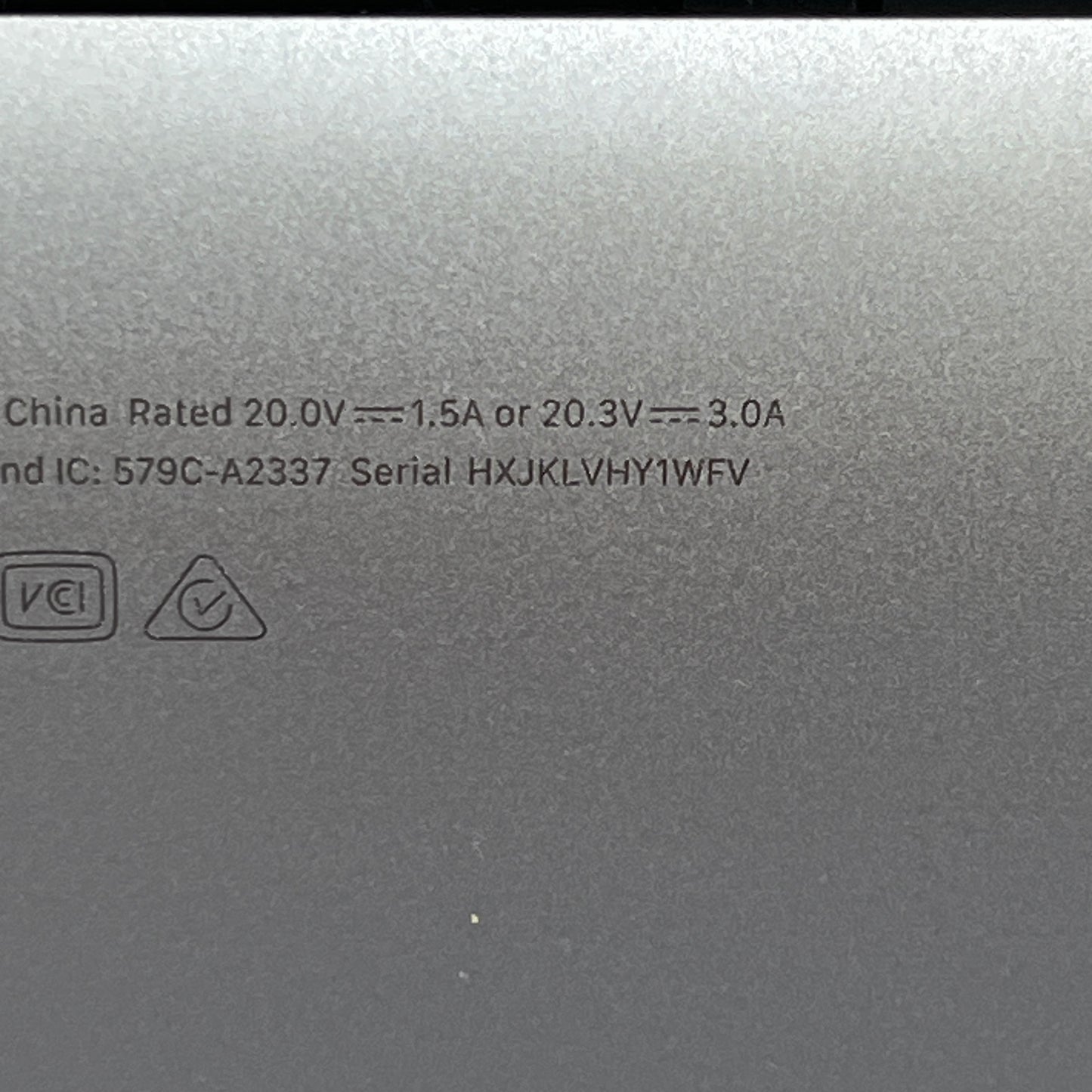 2020 Apple MacBook Air 13.3" M1 7C GPU 3.2GHz 8GB RAM 256GB SSD MGN63LL/A