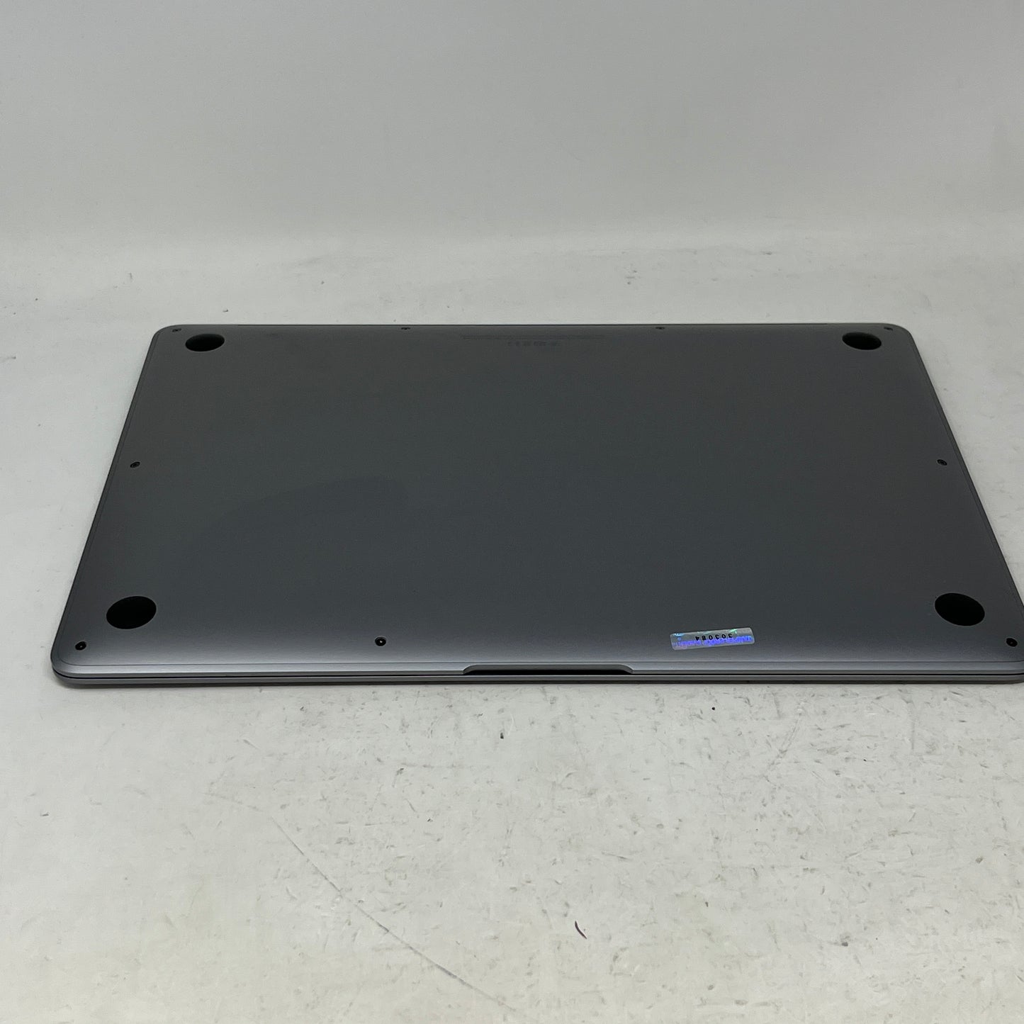 2020 Apple MacBook Air 13.3" M1 7C GPU 3.2GHz 8GB RAM 256GB SSD MGN63LL/A