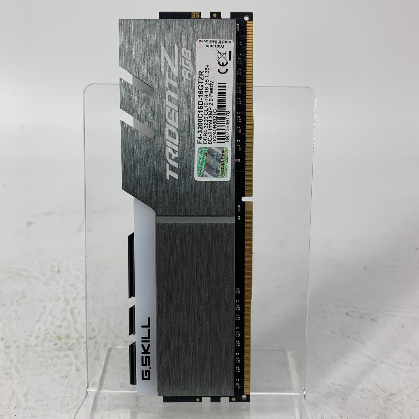 G.Skill Trident Z RGB 16GB (2x8GB) RAM DDR4 3200MHz F4-3200C16D-16GTZR