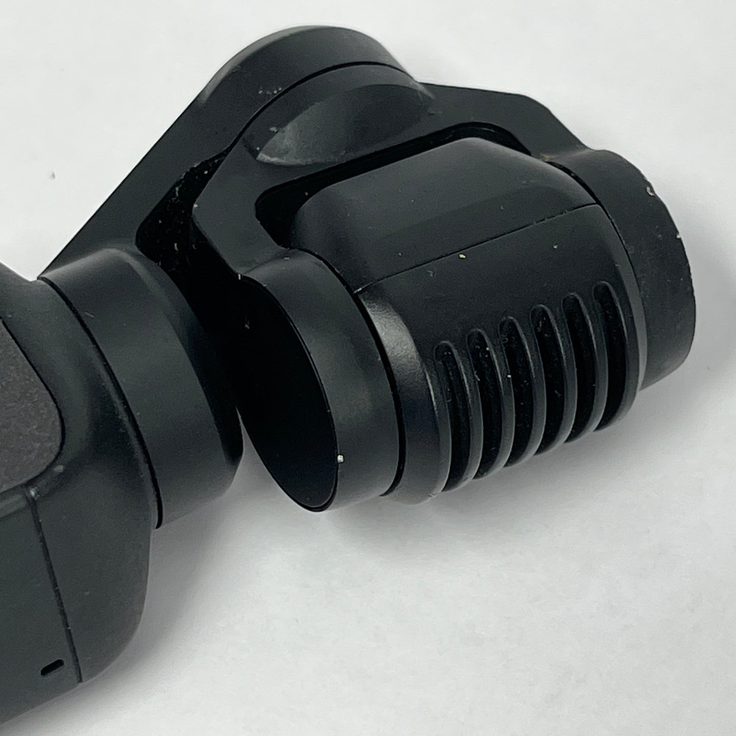 DJI Pocket 2 Creator Combo 4K 64MP Handheld 3-Axis Gimbal Camera OT-210