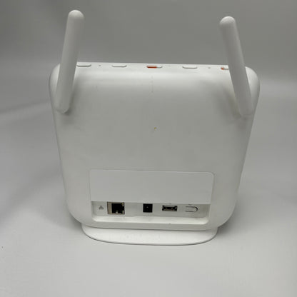 Lorex Smart Home Security Center 2K Wire-Free Cameras & Range Detector HC64A2U-E