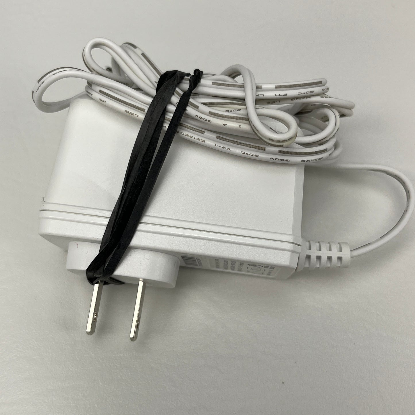 Lorex Smart Home Security Center 2K Wire-Free Cameras & Range Detector HC64A2U-E