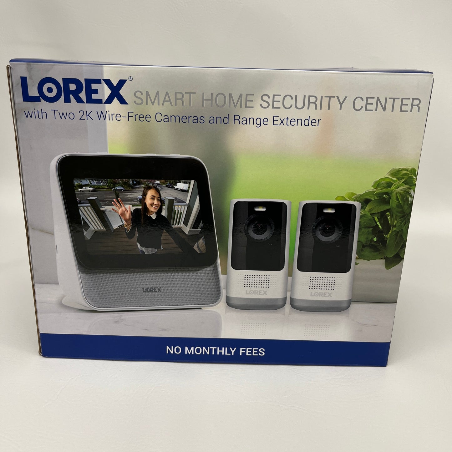 Lorex Smart Home Security Center 2K Wire-Free Cameras & Range Detector HC64A2U-E
