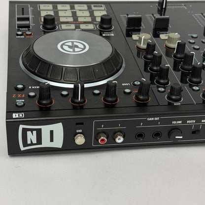 Traktor Kontrol S4 MK2 DJ Controller
