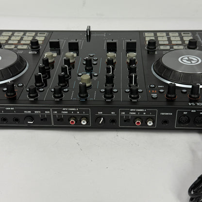 Traktor Kontrol S4 MK2 DJ Controller