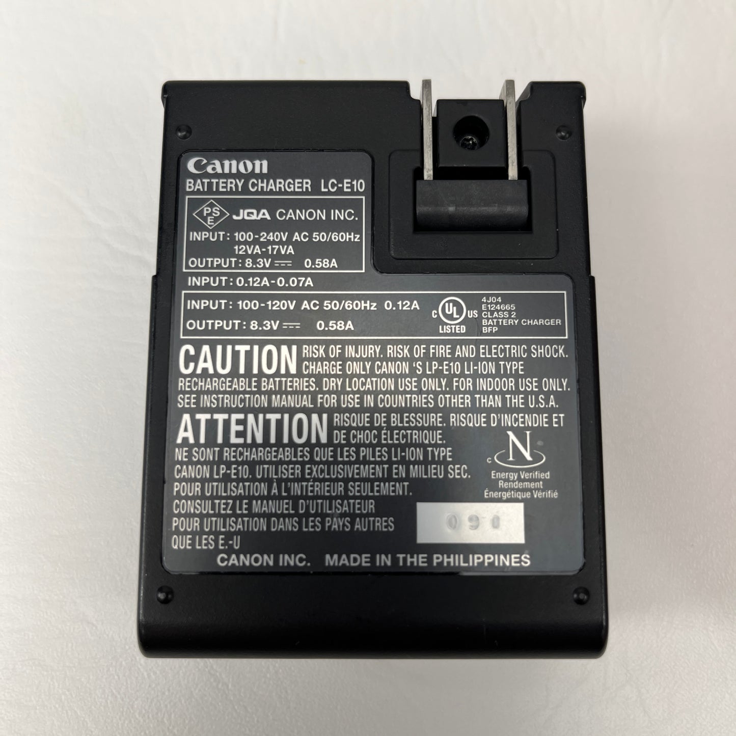 Canon EOS Rebel T7 24.1MP Digital SLR DSLR Camera w/ Canon EF-S 18-55mm Lens