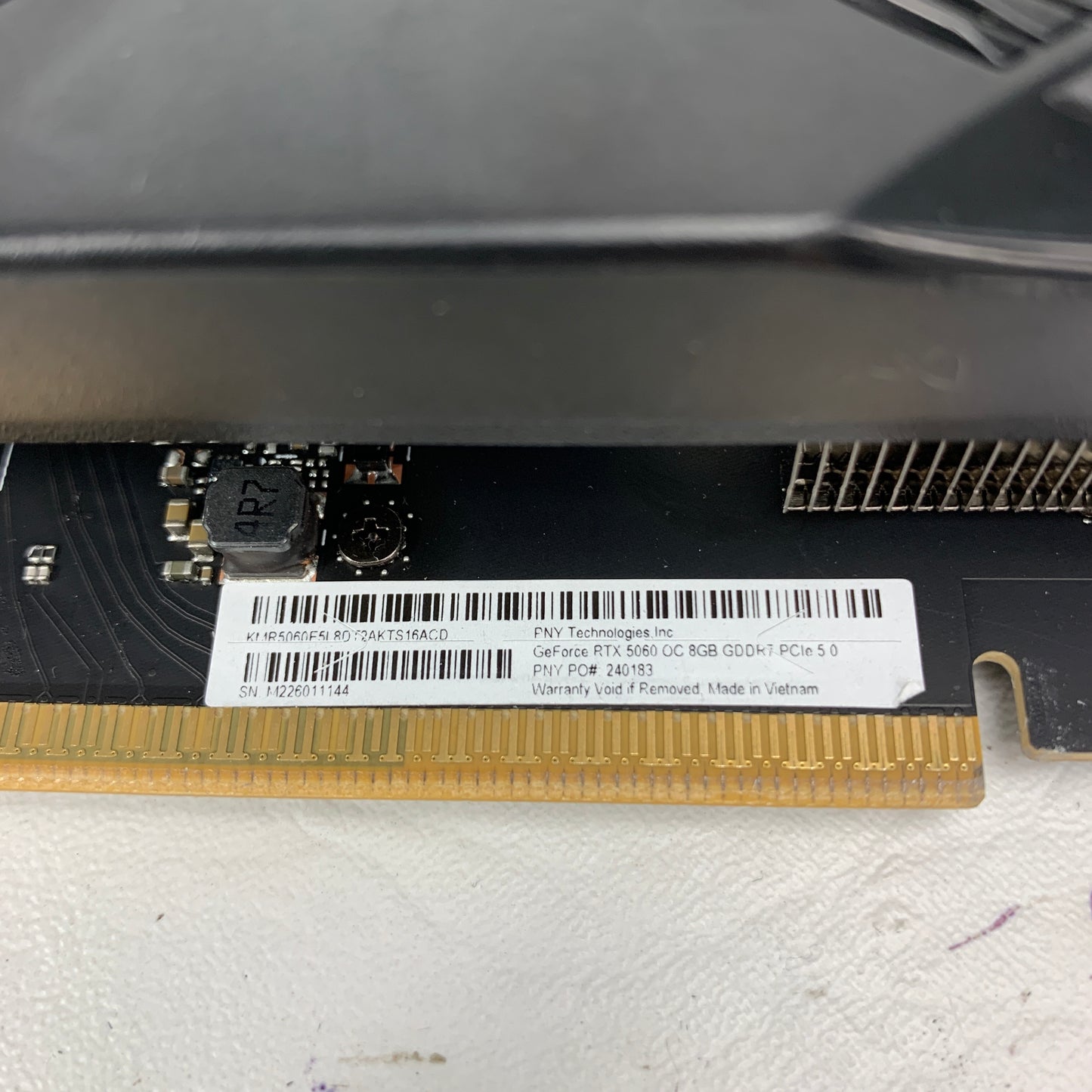 PNY GeForce RTX 5060 VERTO Dual Fan 8GB GDDR7 Graphics Card