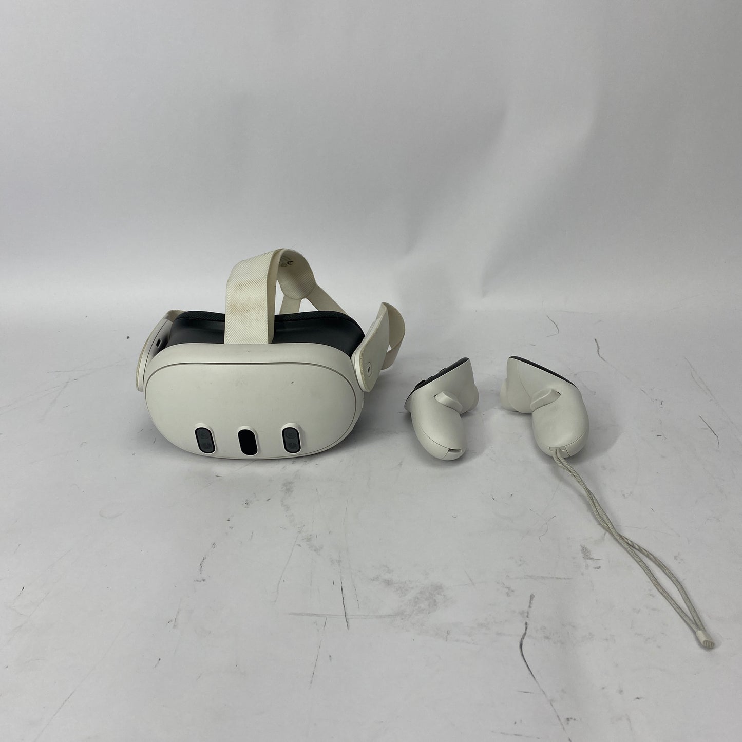 Meta Quest 3 128GB Standalone All-in-One VR Headset S3A