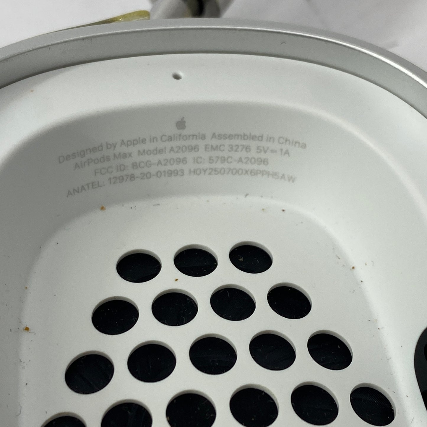 Apple AirPods Max USB-C Wireless Over-Ear Headphones Starlight MWW53AM/A