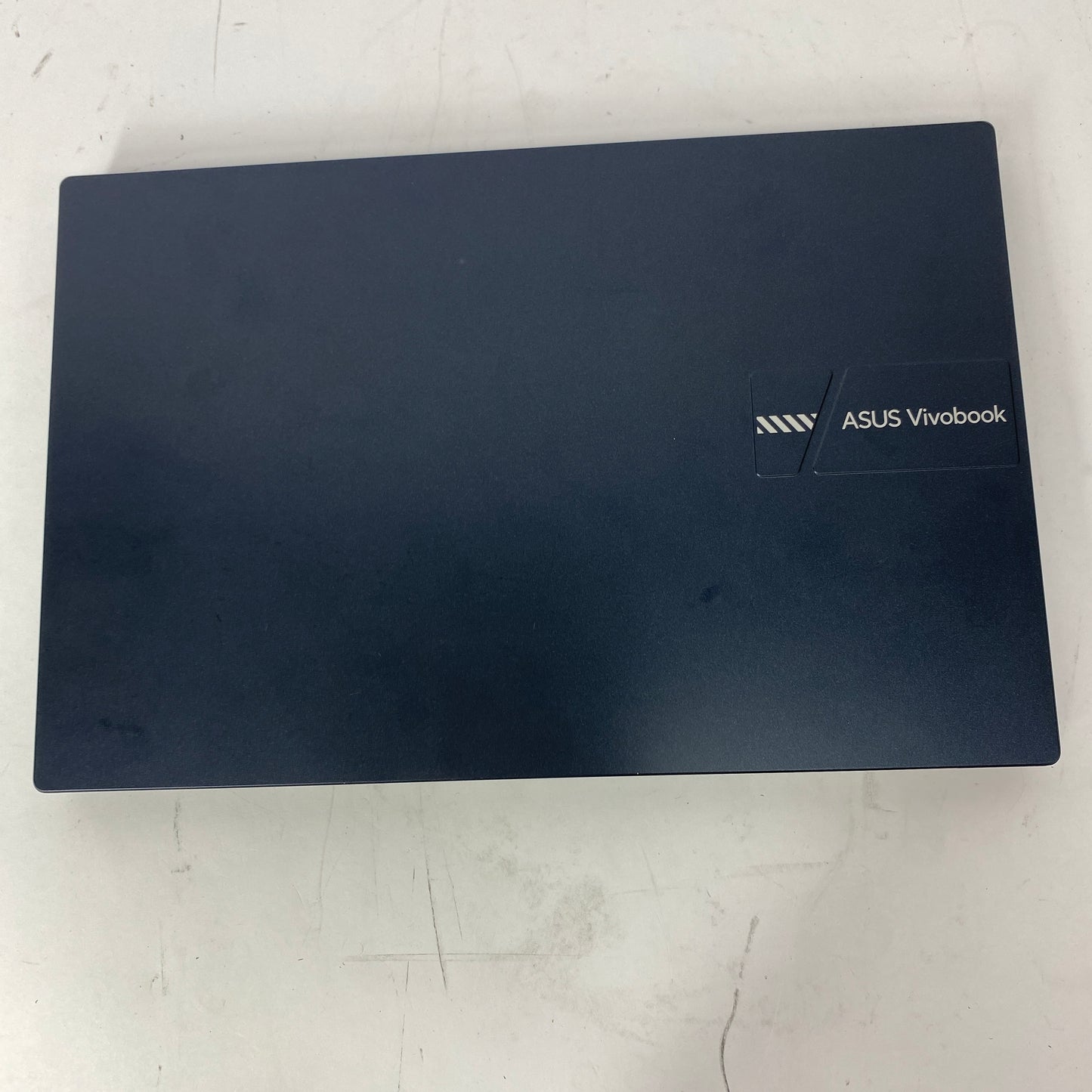 Asus Vivobook 14 X1404Z 14" i3-1215U 1.2GHz 8GB RAM 128GB SSD