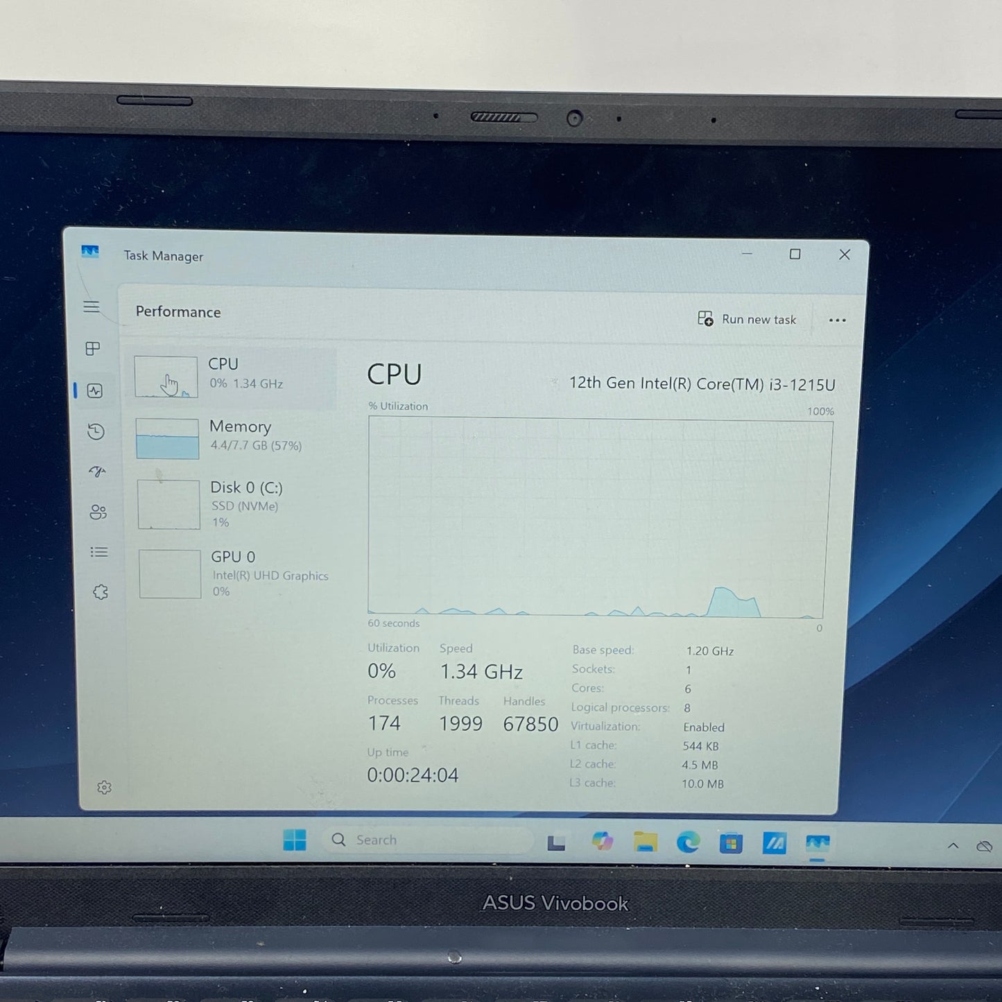 Asus Vivobook 14 X1404Z 14" i3-1215U 1.2GHz 8GB RAM 128GB SSD