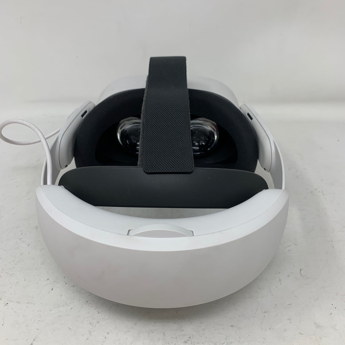 Meta Quest 3S 128GB Standalone All-in-One VR Headset P97