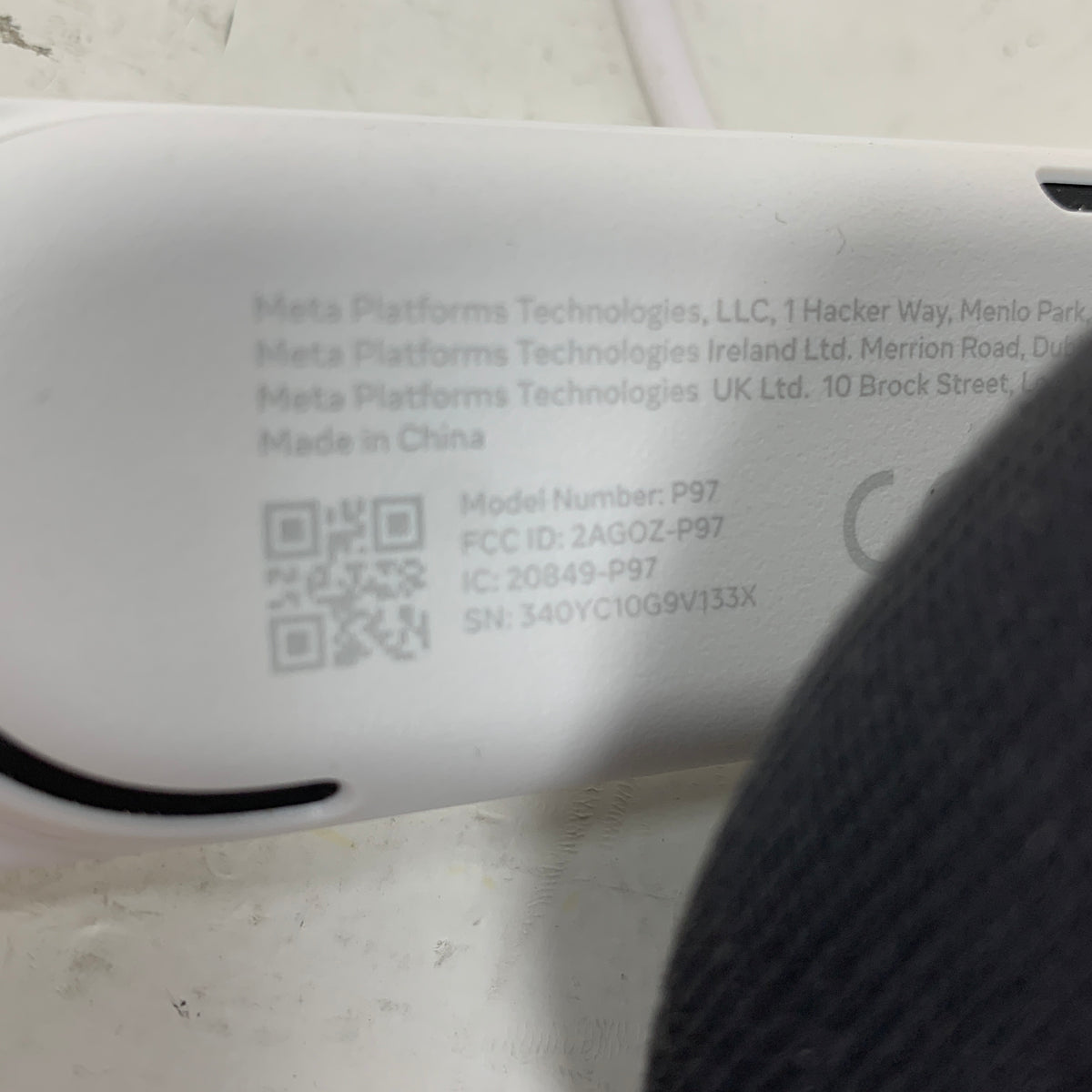 Meta Quest 3S 128GB Standalone All-in-One VR Headset P97