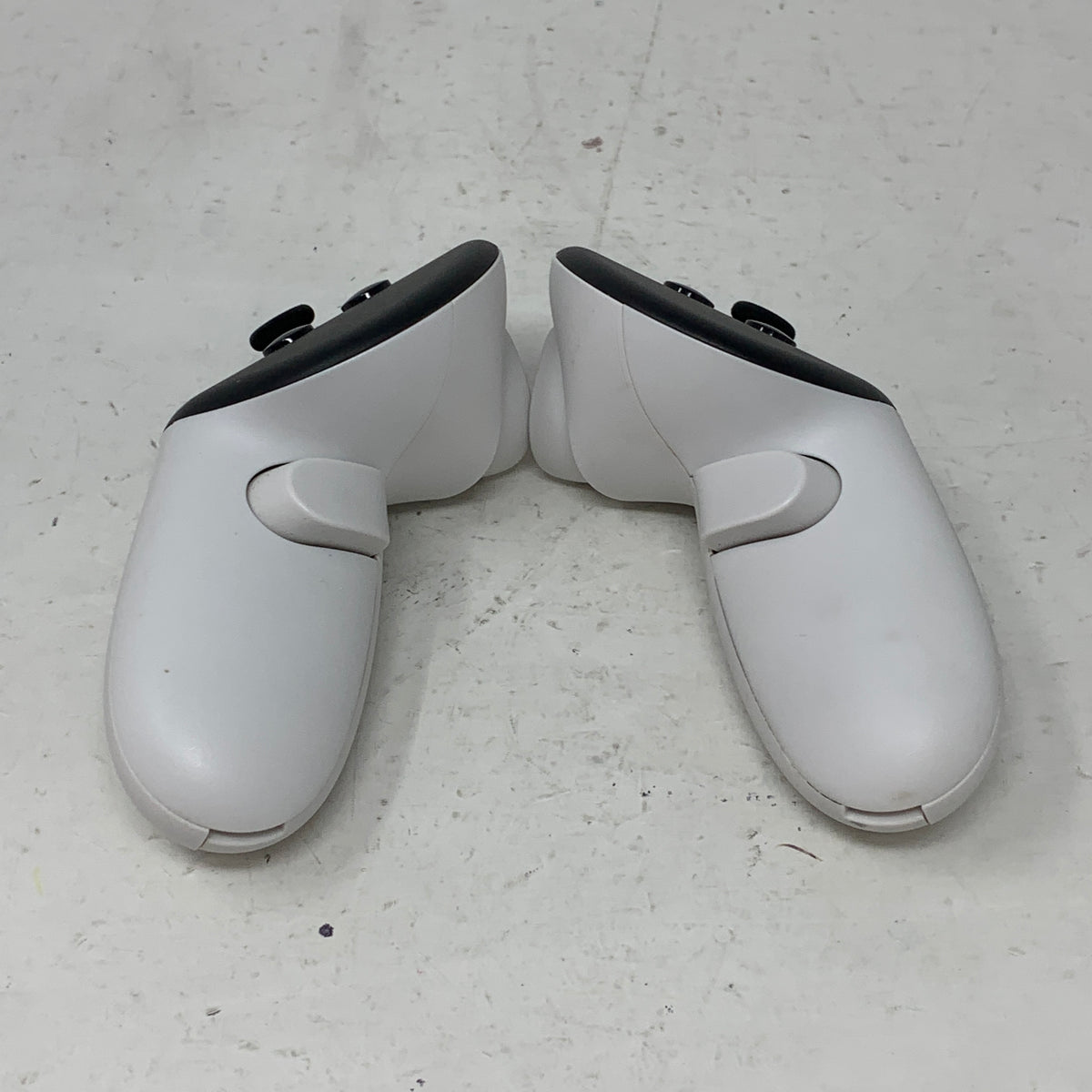 Meta Quest 3S 128GB Standalone All-in-One VR Headset P97